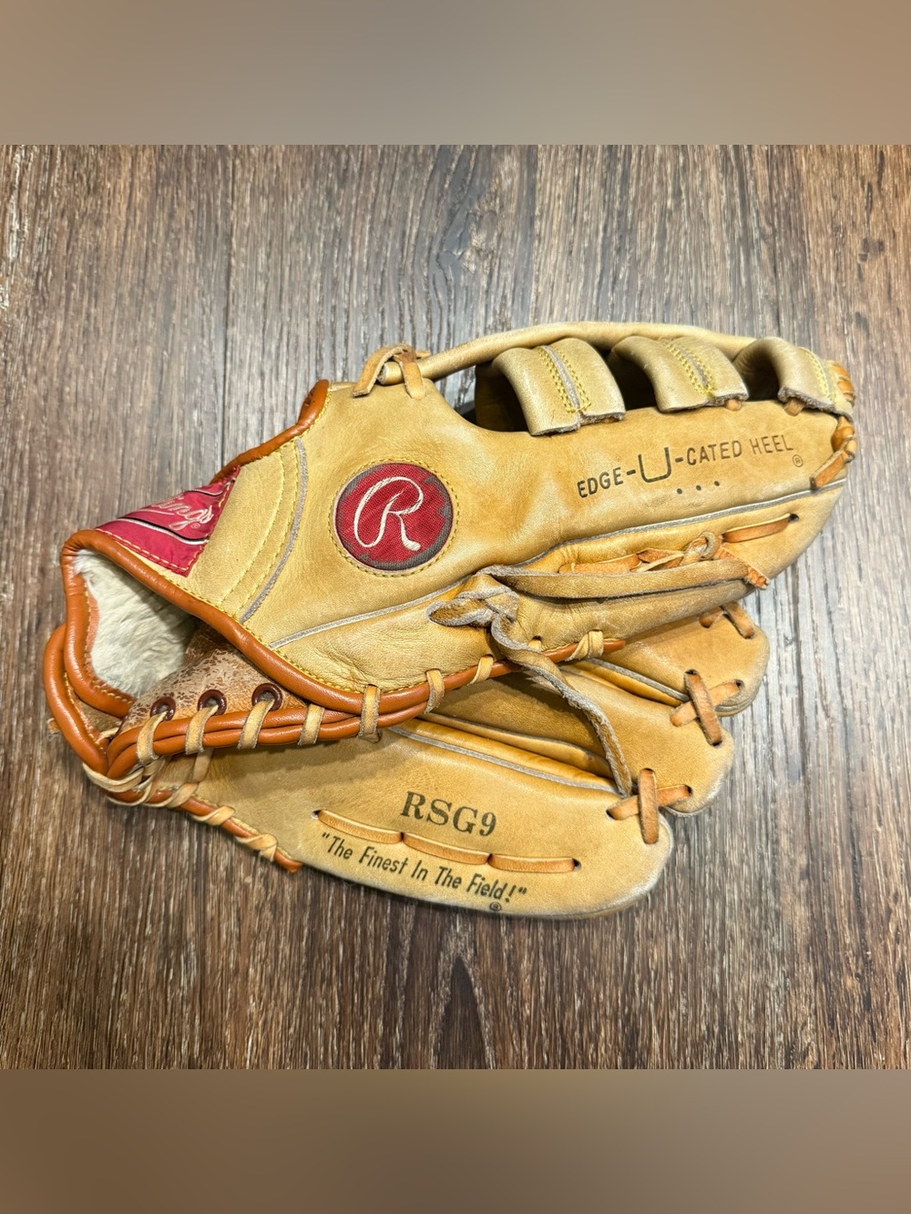Rawlings Leather Softball Glove Vintage RHT Right Hand Throw Shady Lady RSG9